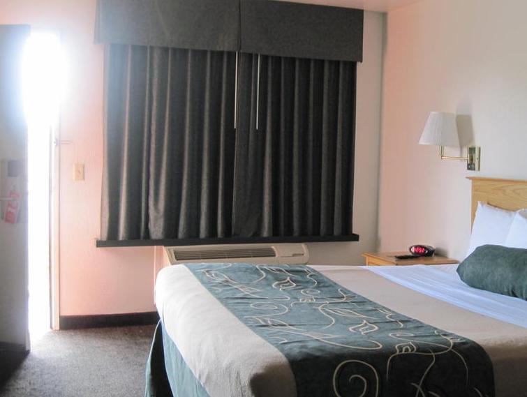 Travelodge By Wyndham Hotel