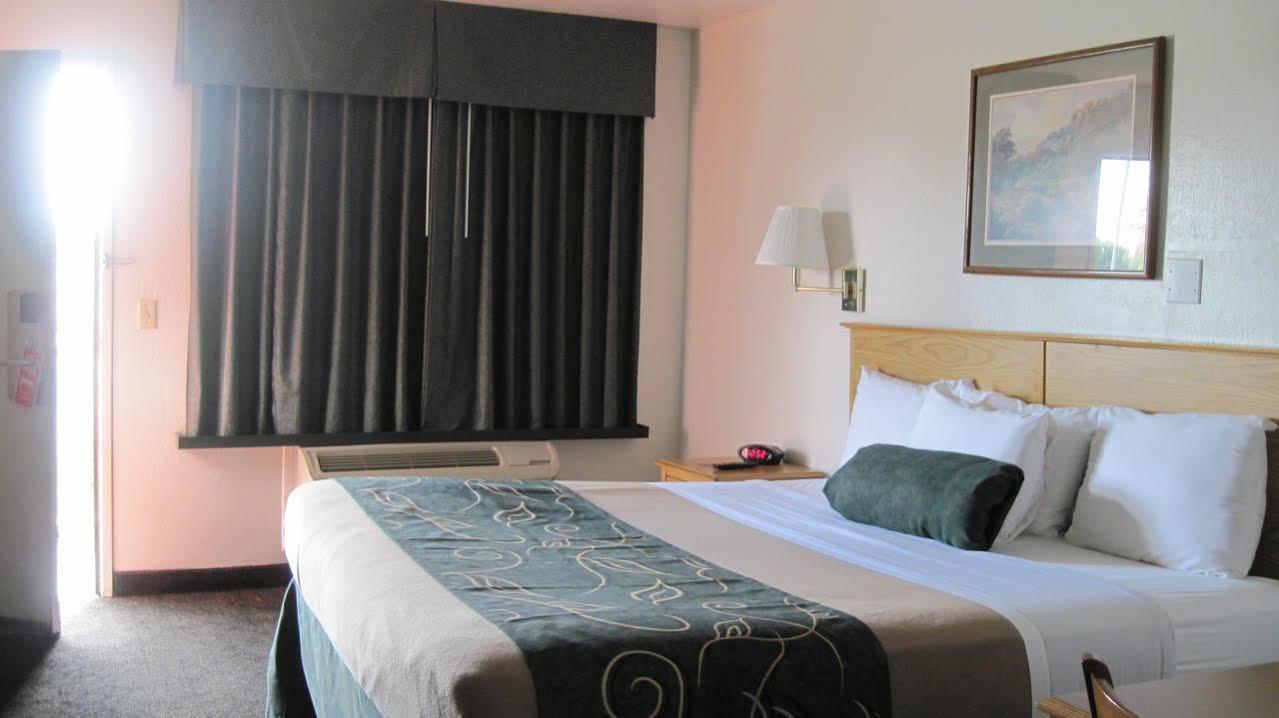 Travelodge By Wyndham Hotel
